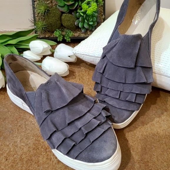 Seychelles size 7